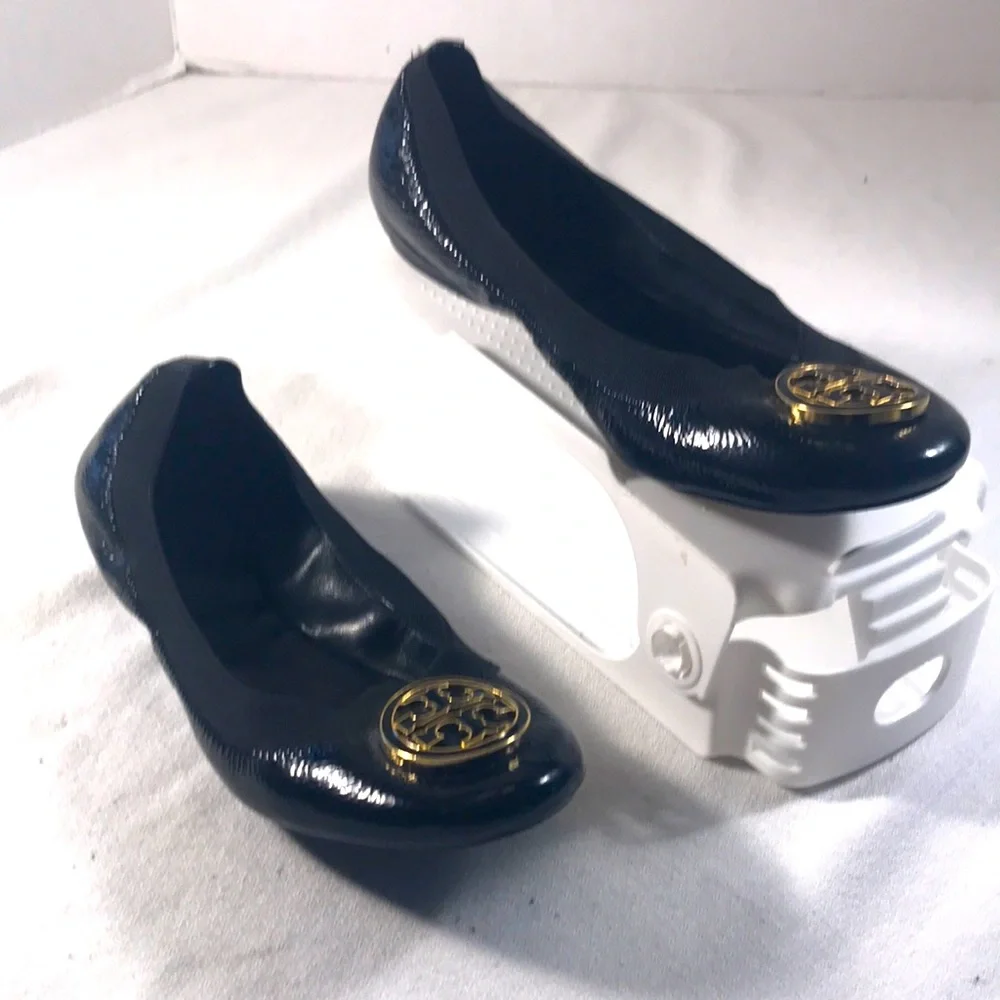 Tory Burch Caroline Women's Black Patent Leather Ballet Flats with Logo Accent